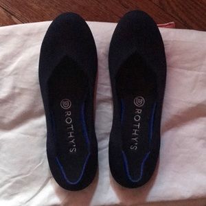 Rothy’s flats